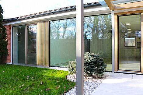 Городской дом с террасой в центре: 4