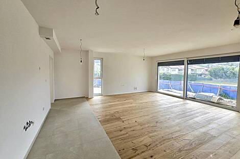 Изола: светлая квартира с домом и атриумом: 4