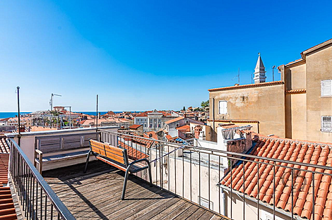 Квартира с четырьмя комнатами в Пиране: 21