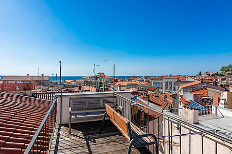 Квартира с четырьмя комнатами в Пиране: 23