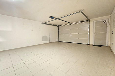 Здание, Малия: 18