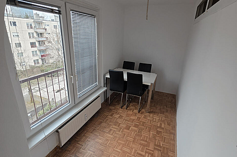 Жилье на Маролтовой улице: 2