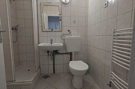 Жилье на Маролтовой улице: 4