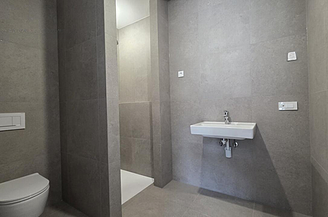 Апартаменты, 4 комнаты, Новый ЛЮБЛЯНА, ВИЧ: 6