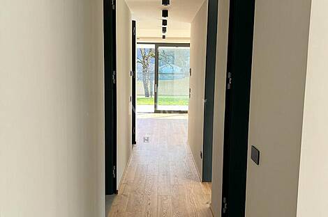 Трехкомнатная квартира в Новом Станежиче: 12