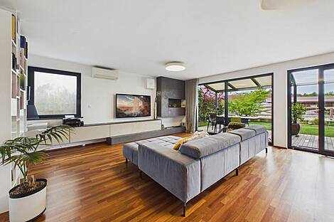 Четырехкомнатная квартира Новая Вич: 1