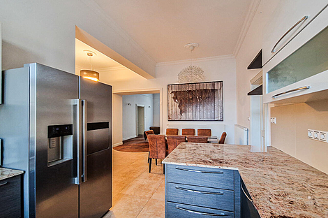 Трёхкомнатная квартира в центре: 13