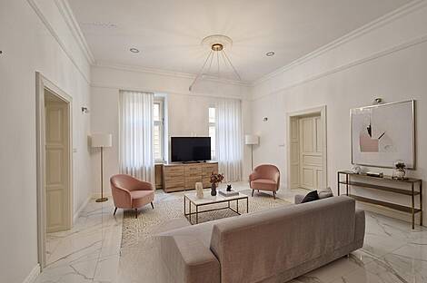 Трёхкомнатная квартира в центре: 19