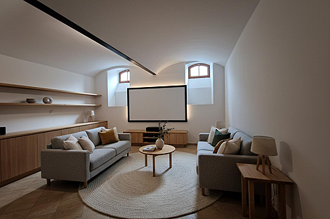 Трёхкомнатная квартира в центре: 26