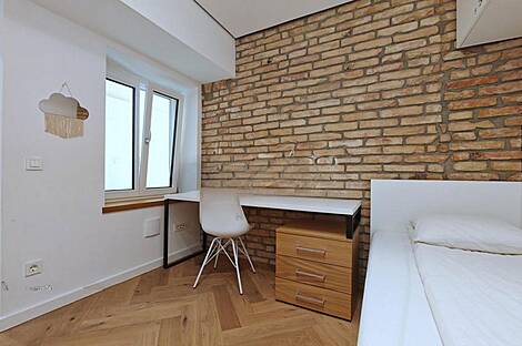 Жилье рядом с церковью Трново: 4