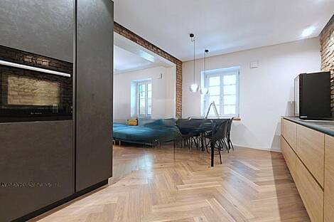 Жилье рядом с церковью Трново: 7