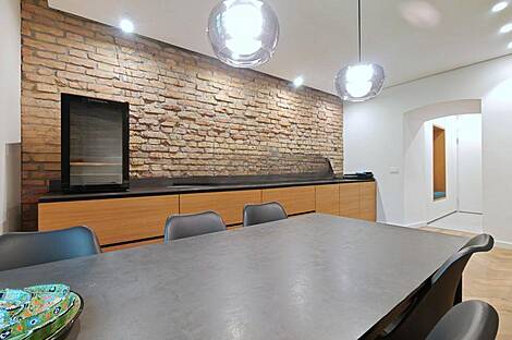 Жилье рядом с церковью Трново: 10