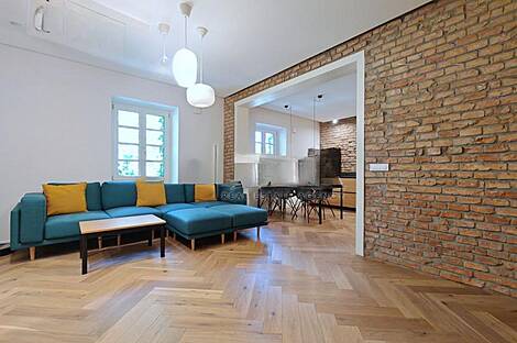 Жилье рядом с церковью Трново: 11