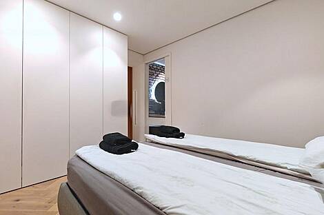 Жилье рядом с церковью Трново: 18