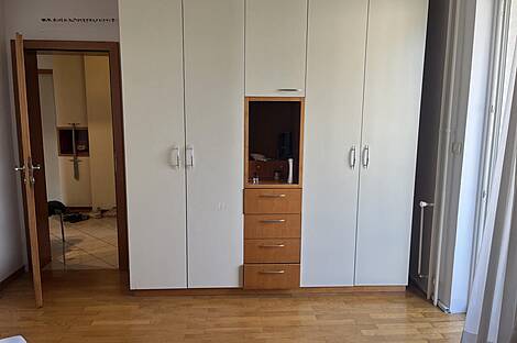 Двухкомнатная квартира расположена в Трново: 2