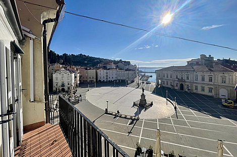 Квартира, три комнаты Пиран: 3