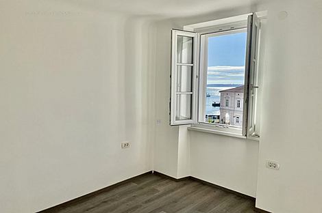 Квартира, три комнаты Пиран: 5