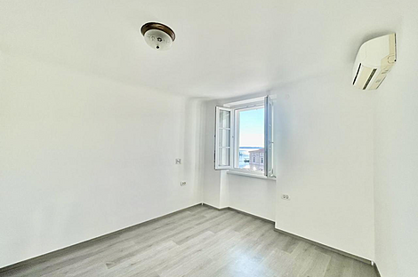 Квартира, три комнаты Пиран: 10