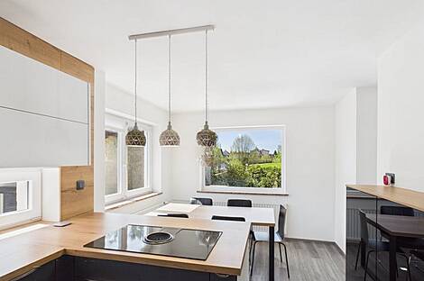 Жилище, Рожна Долина: 8