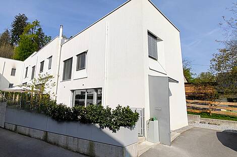 Дом, Шентвид, Любляна, Шишка: 24