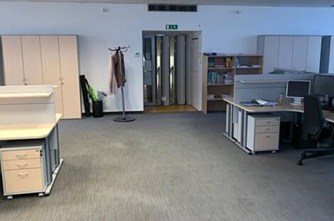 Офис в центре города: 1