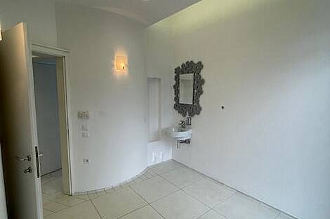 Бизнес-объект в центре: 2