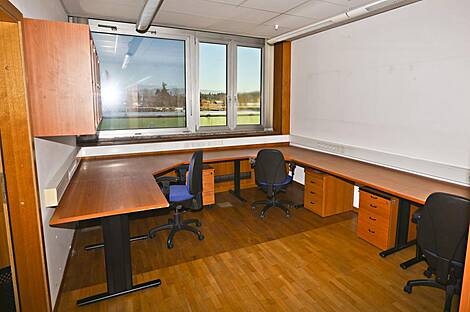 Бизнес-пространство в районе Ново Чрнуче: 12