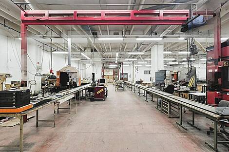 Складно Стегневое Промышленное Здание: 2