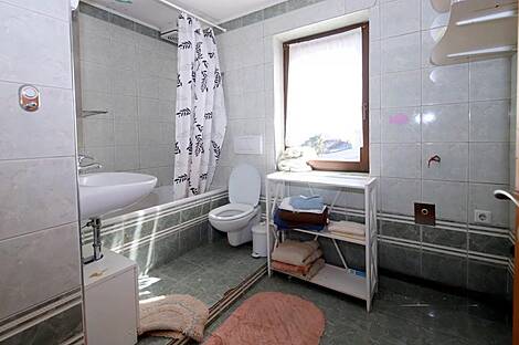 Здание, Брелье: 28