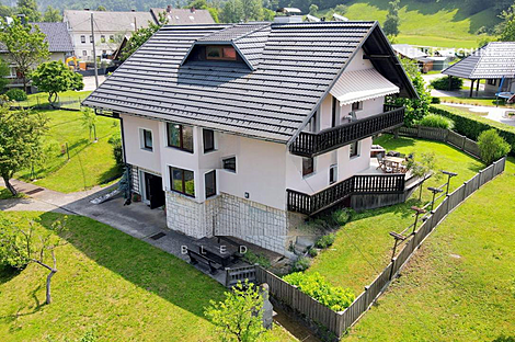 Двухуровневый дом Бегуне на Гореньскем: 2