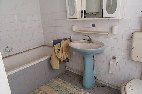 Здание в Долнем Лакоше.: 6