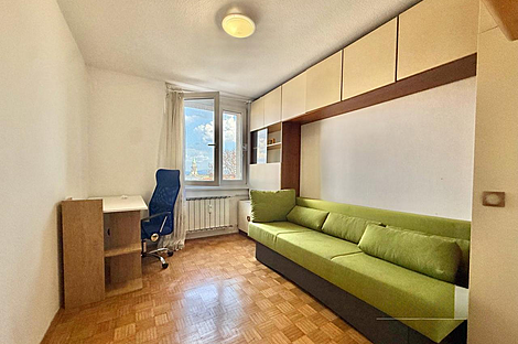 Квартира с тремя комнатами в Шишке: 11