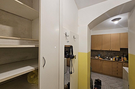 Квартира с двумя комнатами в центре: 2