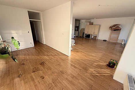Квартира с более чем 5 комнатами, Мостец: 2