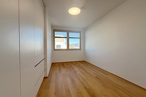Квартира с четырьмя комнатами в Новом Поле.: 3