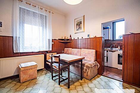 Квартира с тремя комнатами в центральной части города: 1