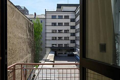 Квартира с двумя комнатами в центре: 15