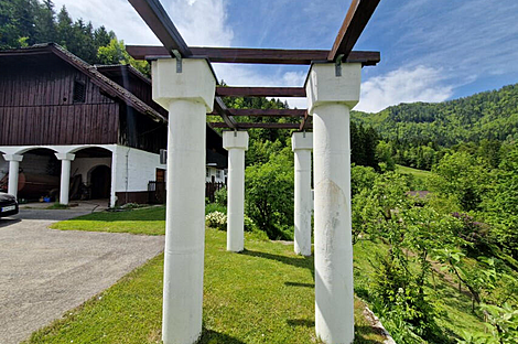 Дом Подкрай рядом с Межицей, Межица: 12