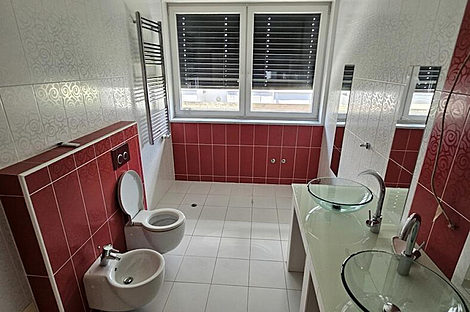 Трехкомнатная квартира, Новый Брод: 7