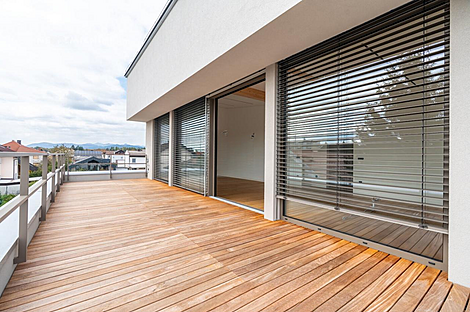 Квартира с более чем 5 комнатами в районе Бежиград: 1