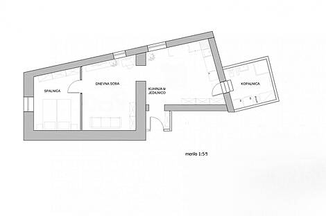 Квартира на две комнаты расположена в центре.: 15