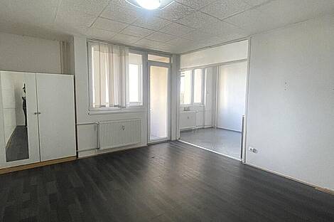 Квартира с тремя комнатами в Мостах: 3