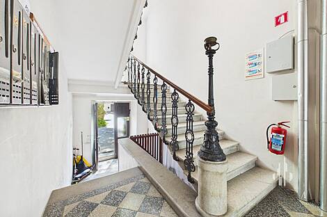 Трёхкомнатная квартира в центре: 15