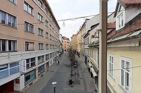 Квартира с тремя комнатами в центре: 14