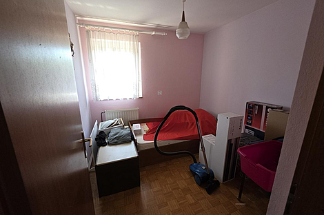 Дом Кметияново в Локавце: 13