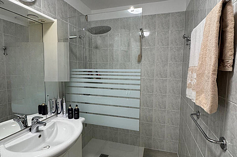 Квартира с тремя комнатами в доме в Копере: 8