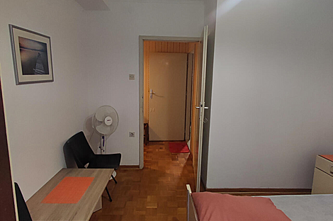 Дом, Луция: 20