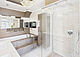 Квартира с несколькими комнатами в центральной части города.: 7 (превью)